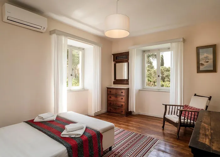 Couette-café Kefalomandouko 3*