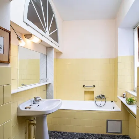 Bed & Breakfast Kefalomandouko 3*