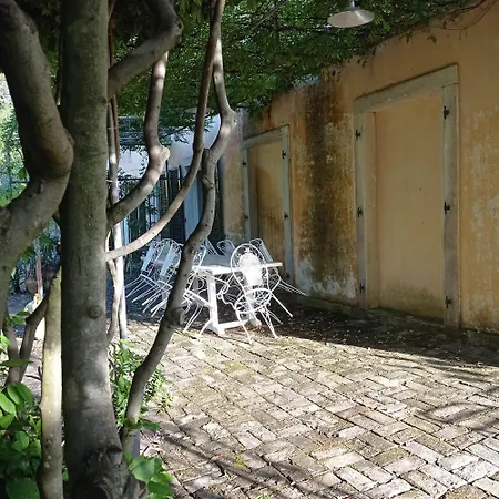 Kefalomandouko Panzió Alepú